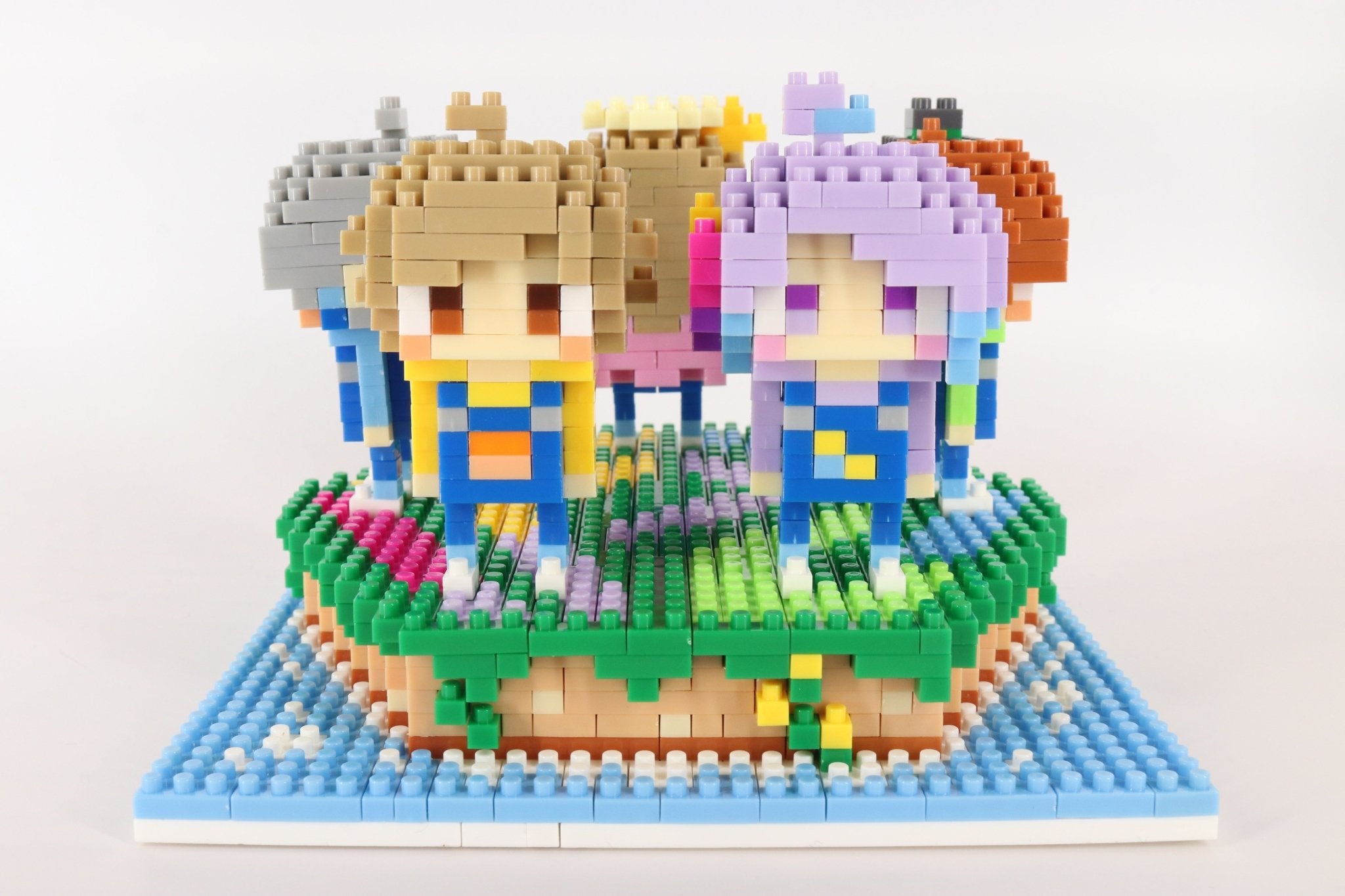 ぱちしゅうのげーむ屋さん キャラ5体＋ステージセット ミタクルブロックコラボフィギュア - ミタクルブロック公式オンラインストア