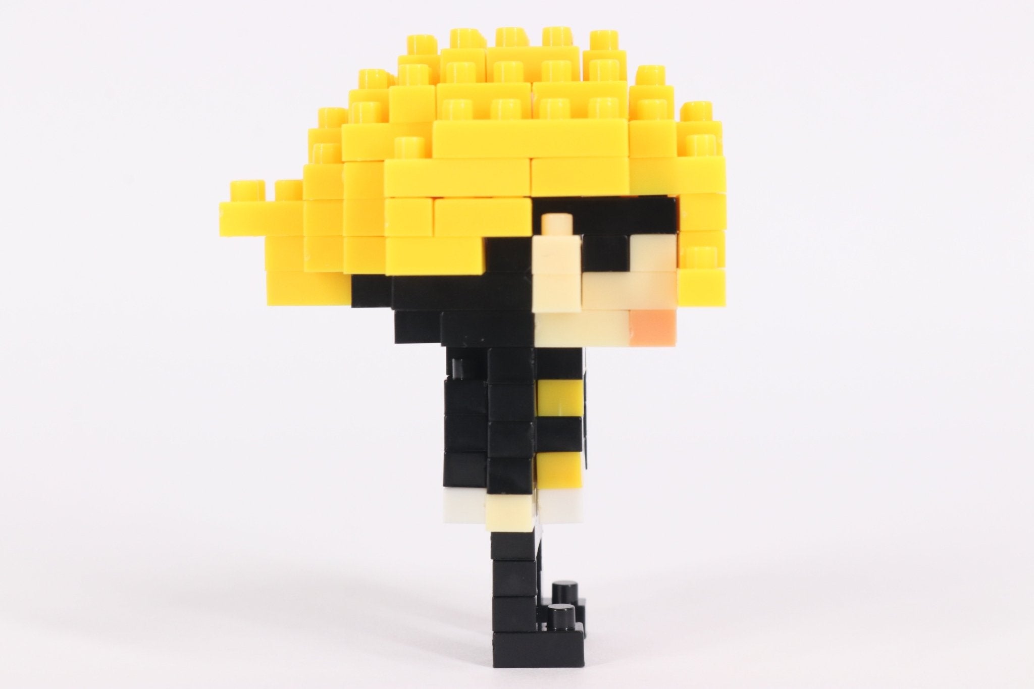 【描き下ろしポストカード付き】純愛上等！ かめいやステージセット ミタクルブロックコラボフィギュア - ミタクルブロック公式オンラインストア