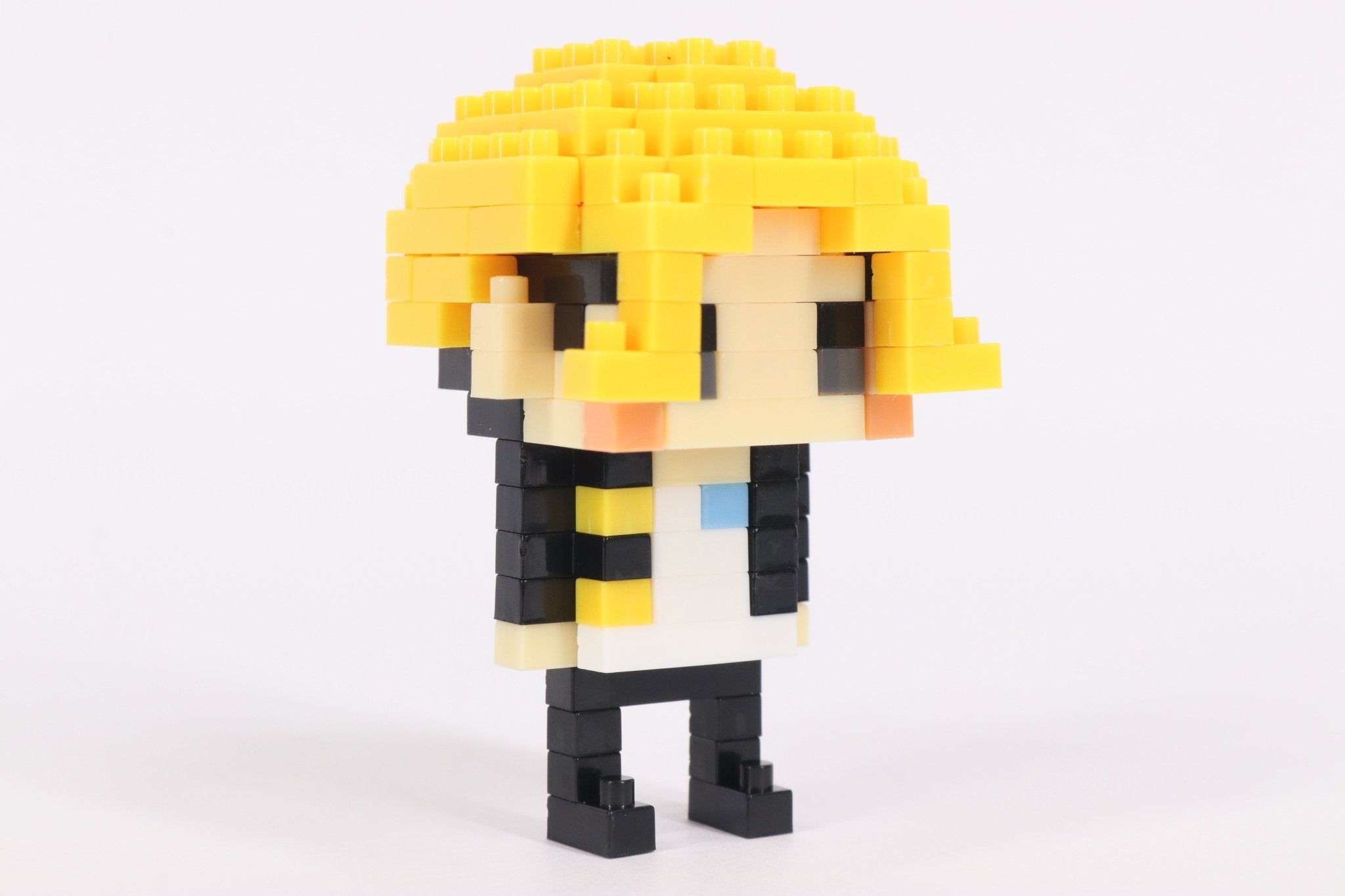 【描き下ろしポストカード付き】純愛上等！ かめいやステージセット ミタクルブロックコラボフィギュア - ミタクルブロック公式オンラインストア